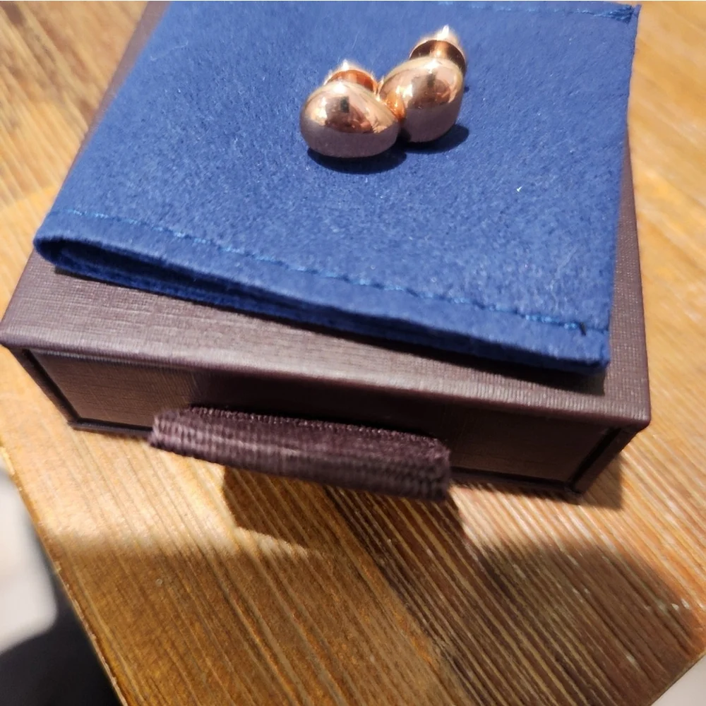 New Monica Vinader Rose Gold Stud Earrings
